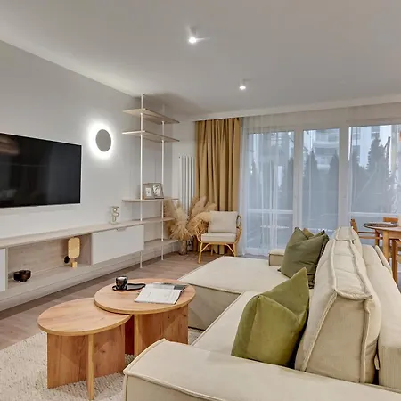 Riverfront & Parking By Downtown Apartamento